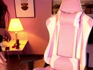 Abigaill-1's Live Sex Cam Show