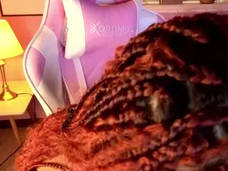 Abigaill-1's Live Sex Cam Show