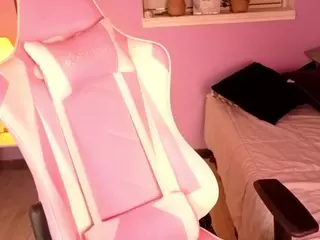 Abigaill-1's Live Sex Cam Show