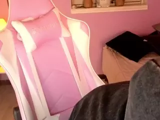Abigaill-1's Live Sex Cam Show