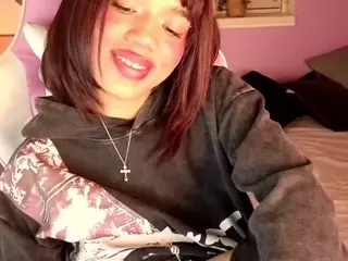 Abigaill-1's Live Sex Cam Show