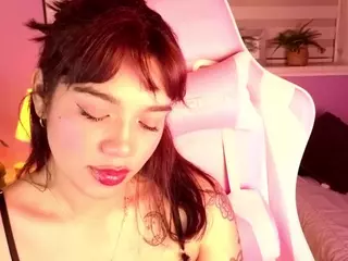 Abigaill-1's Live Sex Cam Show