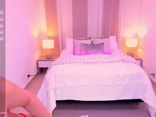 Leah Grey's Live Sex Cam Show