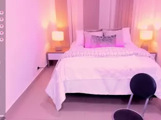 Leah Grey's Live Sex Cam Show
