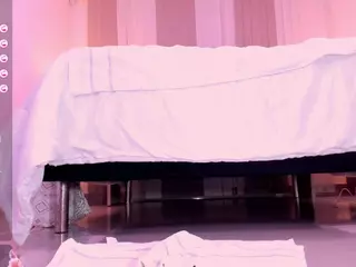 Leah Grey's Live Sex Cam Show