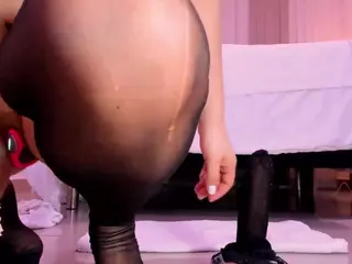 Leah Grey's Live Sex Cam Show