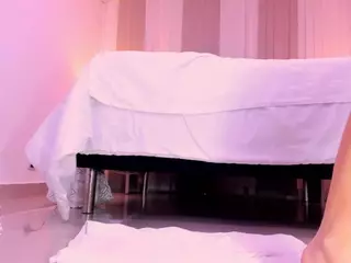 Leah Grey's Live Sex Cam Show