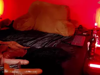 JenniferStarTS's Live Sex Cam Show