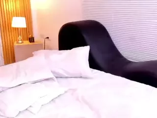 Eimy-Nicolls's Live Sex Cam Show