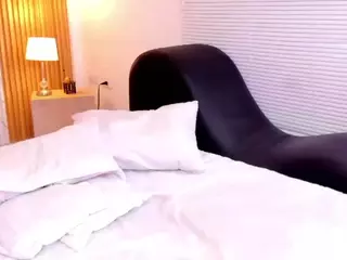 Eimy-Nicolls's Live Sex Cam Show