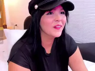 Eimy-Nicolls's Live Sex Cam Show