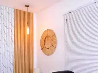 Eimy-Nicolls's Live Sex Cam Show