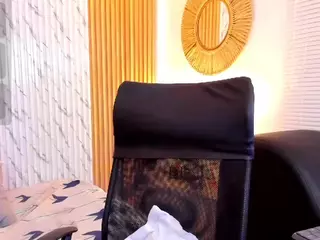 Eimy-Nicolls's Live Sex Cam Show