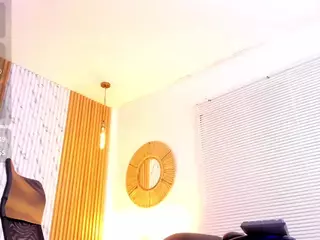 Eimy-Nicolls's Live Sex Cam Show