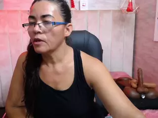 Cattleya MaturePure's Live Sex Cam Show