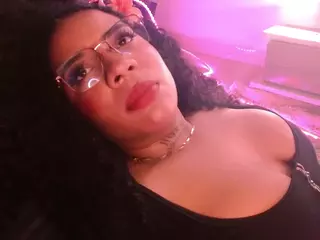 MelanyTylor's Live Sex Cam Show