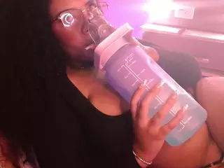 MelanyTylor's Live Sex Cam Show