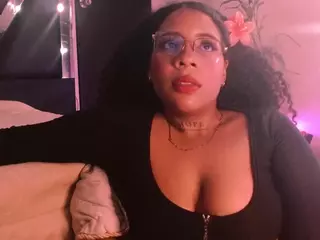MelanyTylor's Live Sex Cam Show