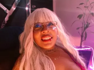 MelanyTylor's Live Sex Cam Show