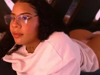 MelanyTylor's Live Sex Cam Show
