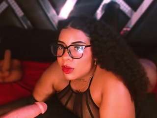 Live cam show with MelanyTylor