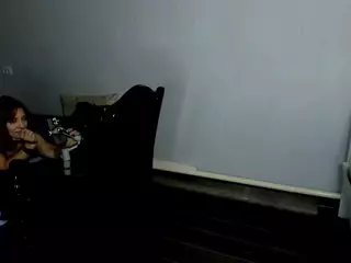 NellyIcee's Live Sex Cam Show