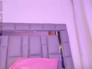 Nadia-saadiK1's Live Sex Cam Show