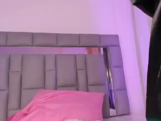 Nadia-saadiK1's Live Sex Cam Show