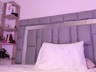 Nadia-saadiK1's Live Sex Cam Show