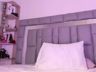 Nadia-saadiK1's Live Sex Cam Show