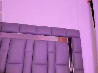 Nadia-saadiK1's Live Sex Cam Show