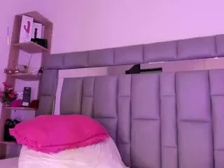 Nadia-saadiK1's Live Sex Cam Show