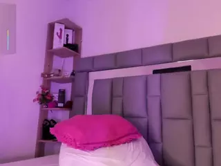 Nadia-saadiK1's Live Sex Cam Show