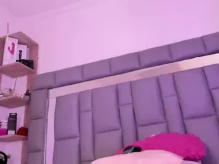 Nadia-saadiK1's Live Sex Cam Show