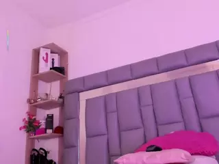 Nadia-saadiK1's Live Sex Cam Show