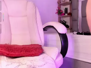 Nadia-saadiK1's Live Sex Cam Show