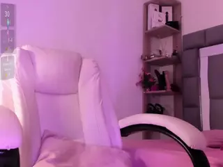 Nadia-saadiK1's Live Sex Cam Show