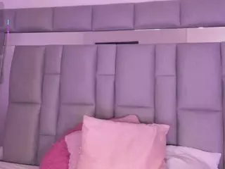 Nadia-saadiK1's Live Sex Cam Show