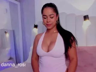 Danna01ross's Live Sex Cam Show