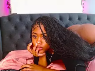 BriannaBrave's Live Sex Cam Show