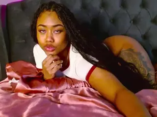 BriannaBrave's Live Sex Cam Show
