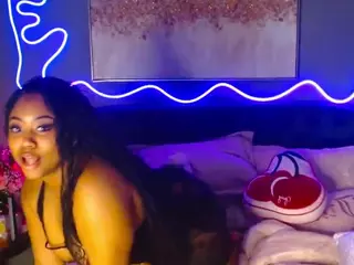 BriannaBrave's Live Sex Cam Show