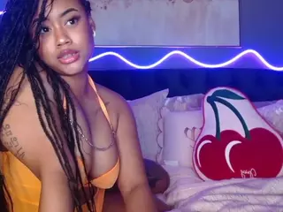 BriannaBrave's Live Sex Cam Show