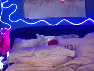 BriannaBrave's Live Sex Cam Show