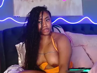 BriannaBrave's Live Sex Cam Show