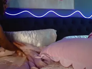 BriannaBrave's Live Sex Cam Show