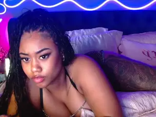 BriannaBrave's Live Sex Cam Show