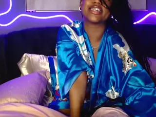 BriannaBrave's Live Sex Cam Show