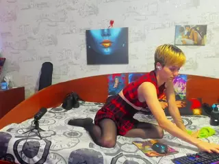 KagamiTaiga1's Live Sex Cam Show