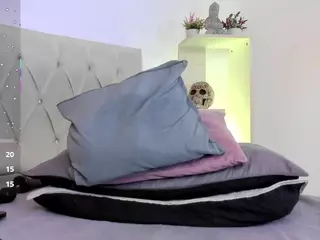 Valeriie21's Live Sex Cam Show